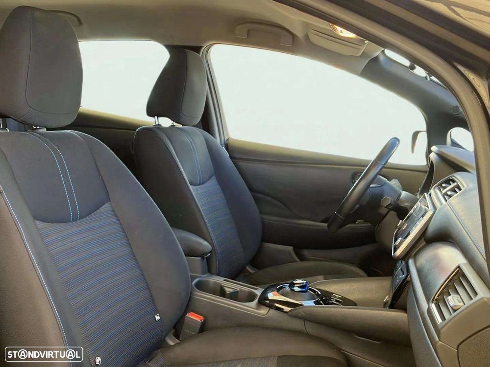 Nissan Leaf N-Connecta - 15