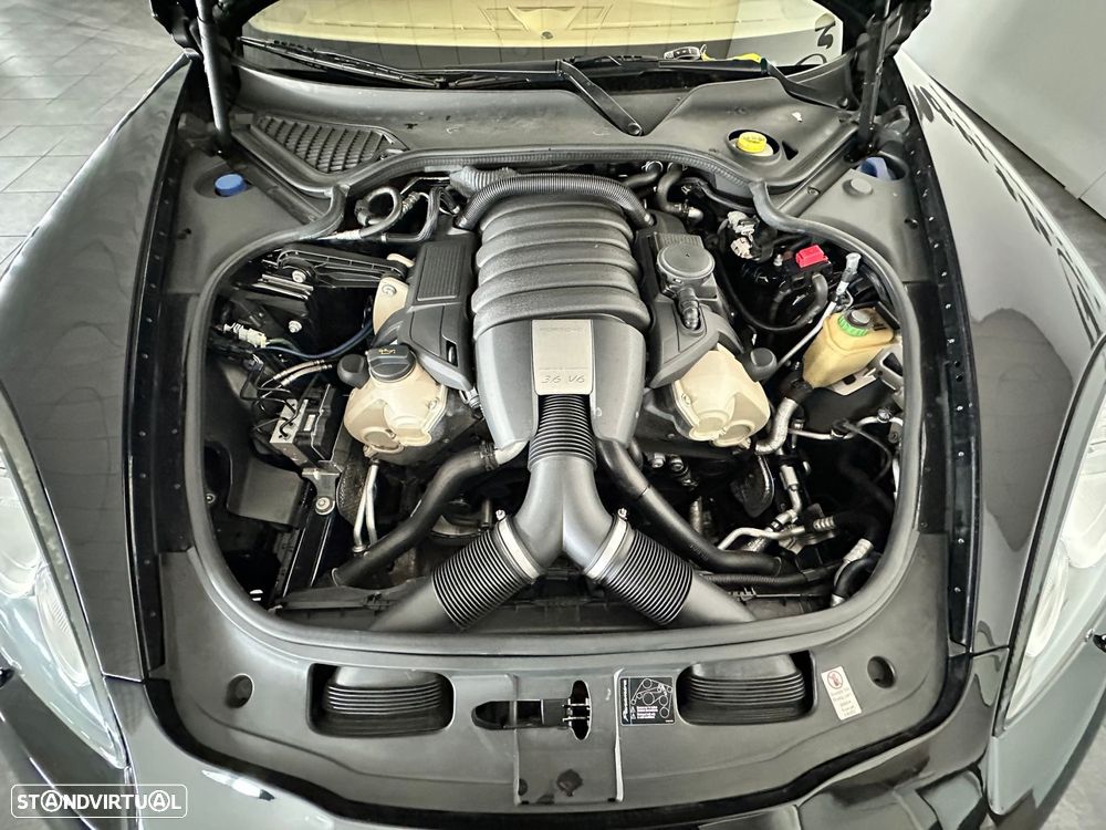 Porsche Panamera 4 PDK - 34