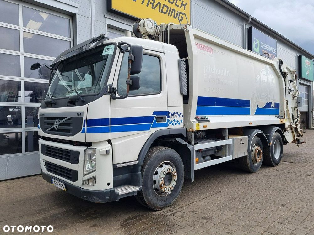 Volvo FM 330, zabudowa śmieciarki Norba