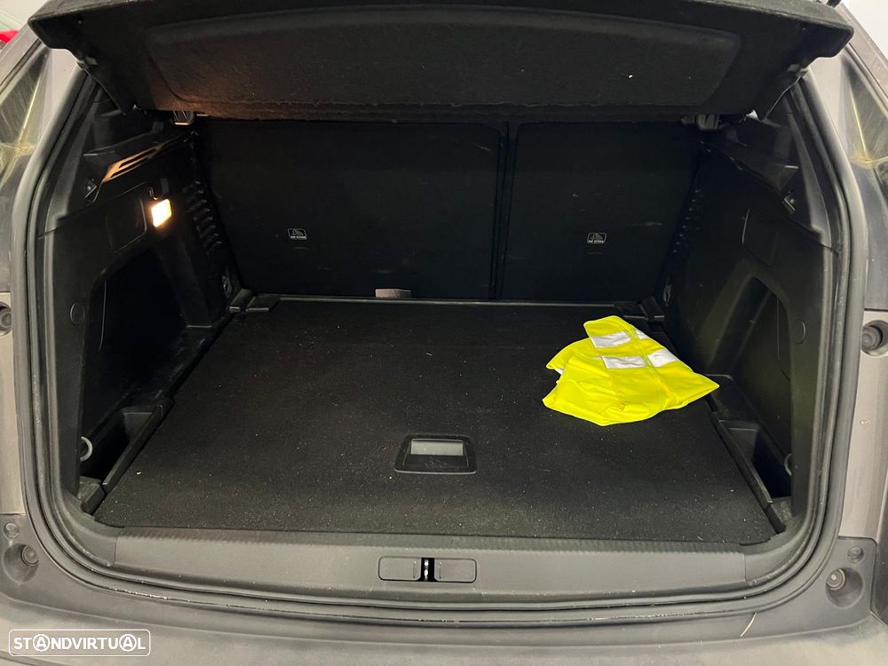 Peugeot 3008 1.5 BlueHDi Active Pack - 24