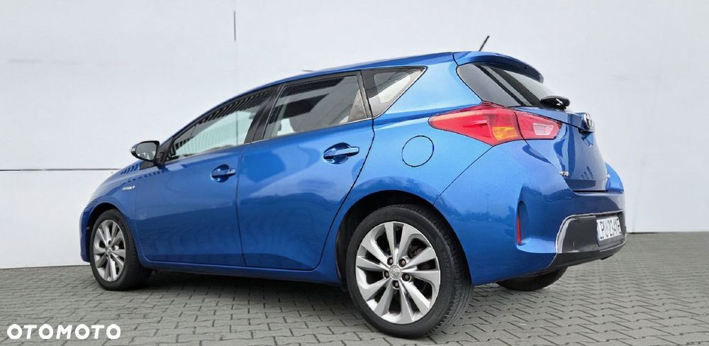 Toyota Auris 1.8 HSD Luna - 17