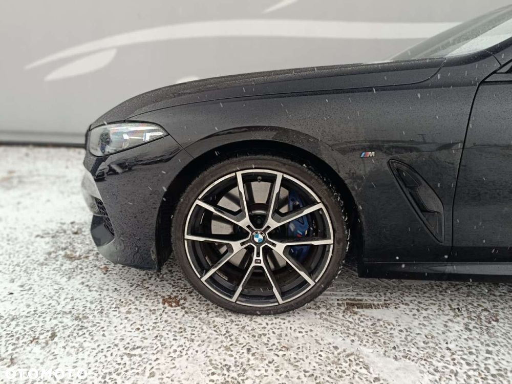 BMW Seria 8 - 31