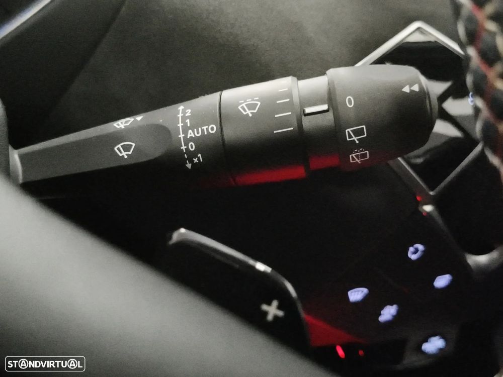 DS DS3 Crossback PureTech 130 Aut. PERFORMANCE LINE - 21