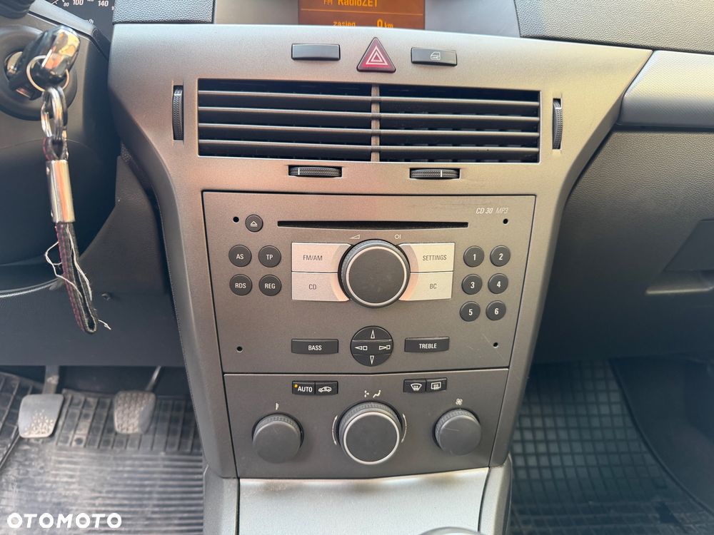 Opel Astra 1.6 Catch me now - 16