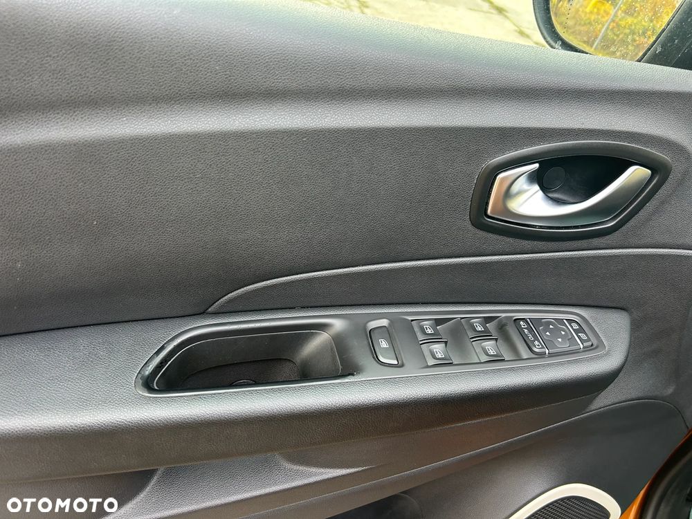 Renault Captur 0.9 Energy TCe Intens EU6 - 10