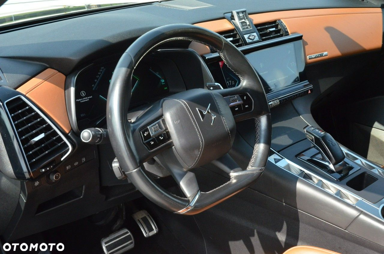 DS Automobiles DS 7 Crossback - 25