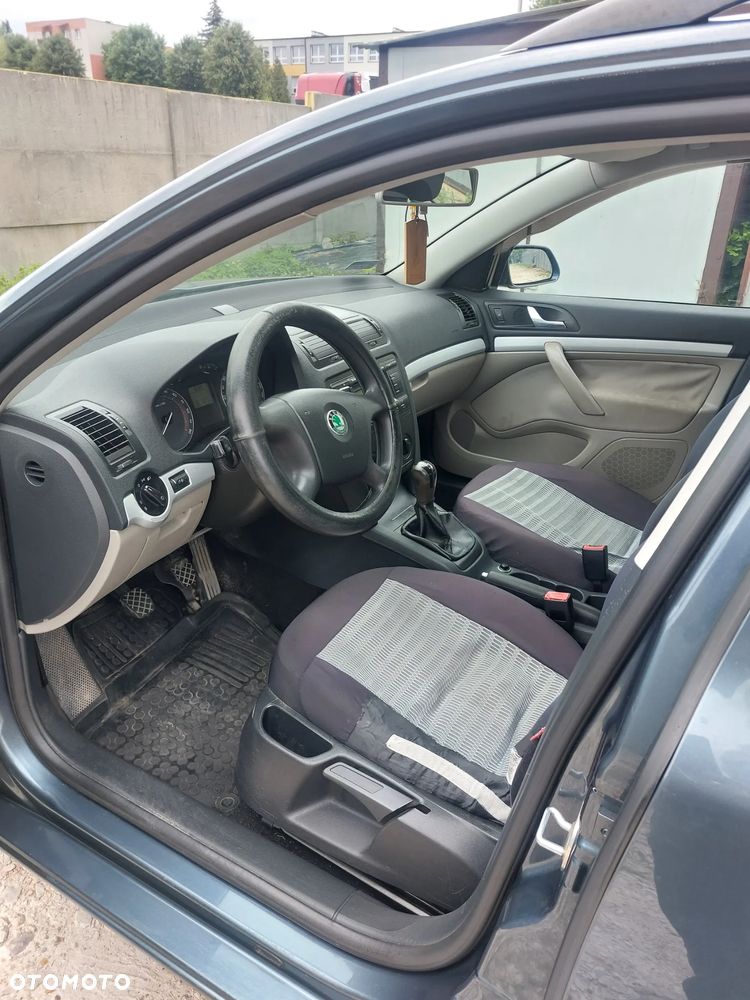 Skoda Octavia - 10