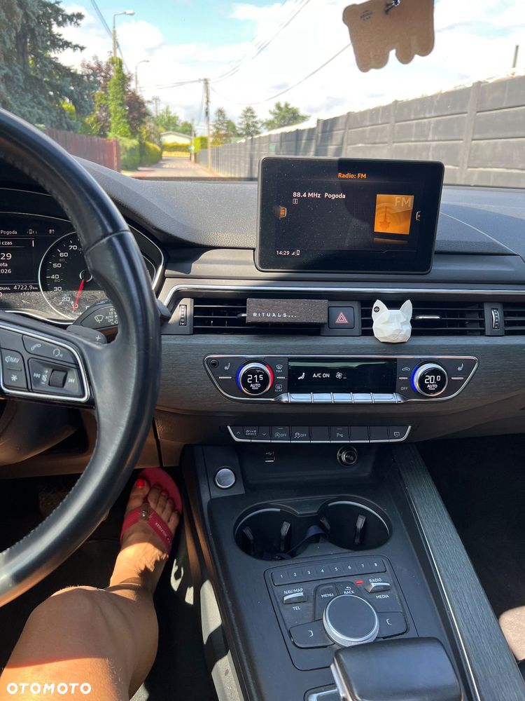 Audi A4 Limousine 40 TFSI S tronic - 15