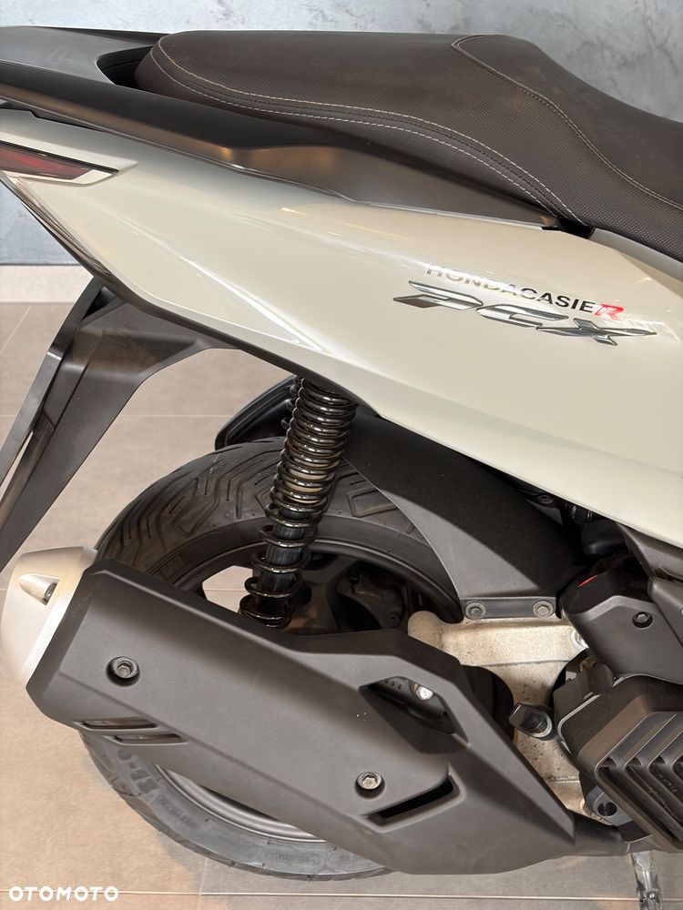Honda PCX - 7