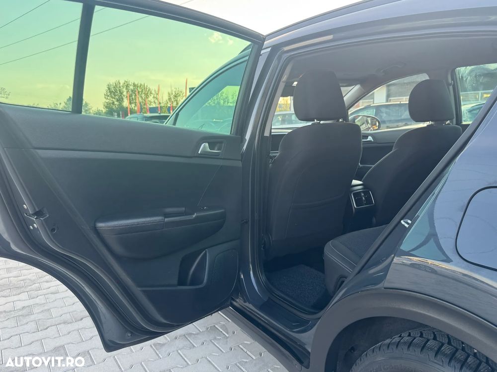 Kia Sportage 1.6 DSL 7DCT HP 4x2 Classic - 12