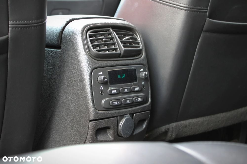 Chevrolet Trailblazer 4.2 LS - 23