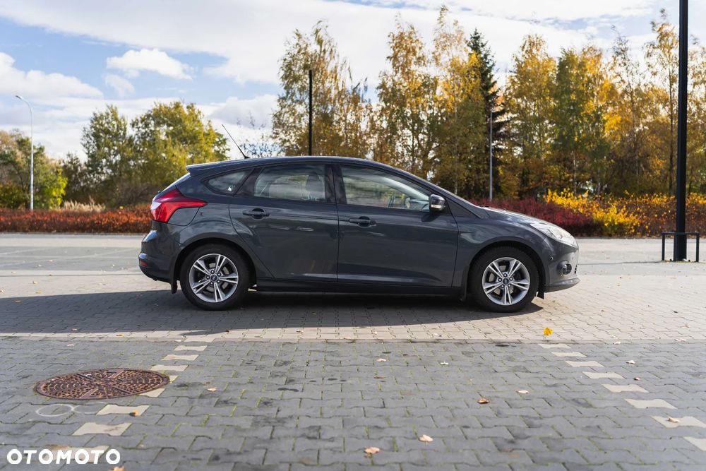 Ford Focus 1.6 Trend - 11