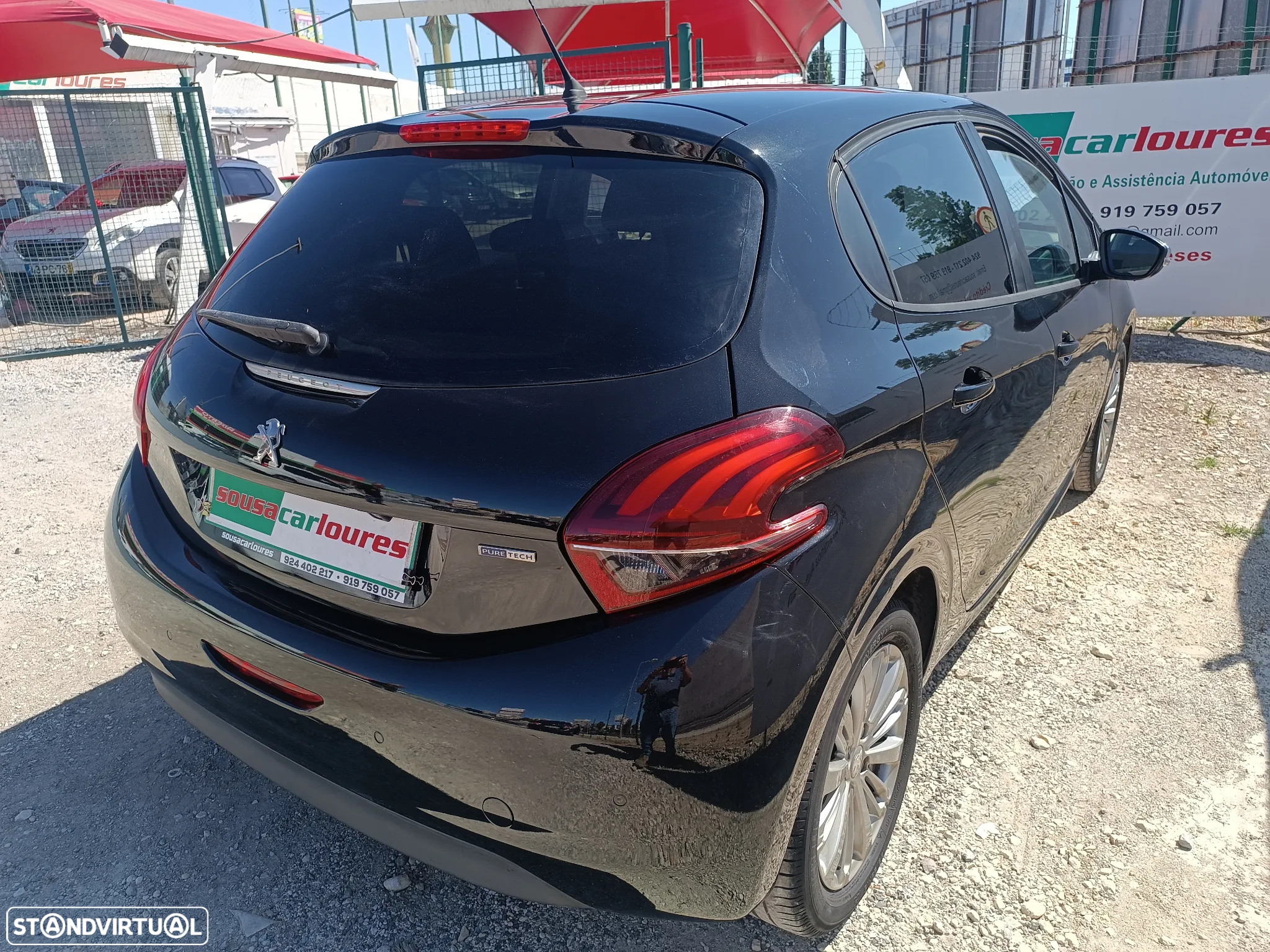 Peugeot 208 1.2 PureTech Style - 10