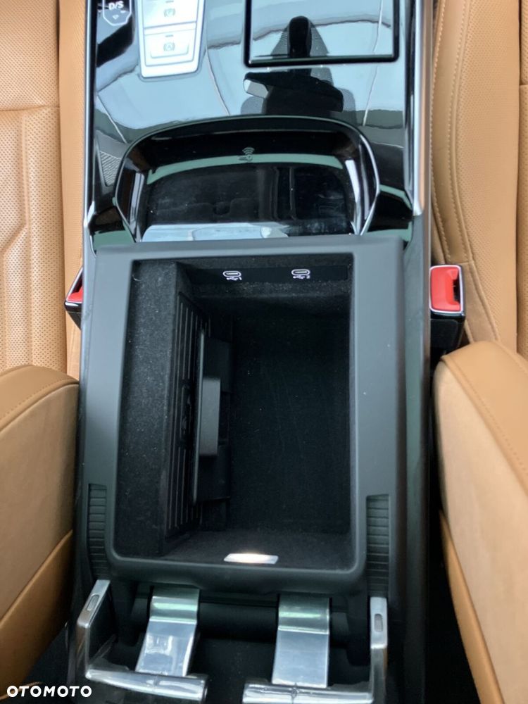 Audi A8 - 22