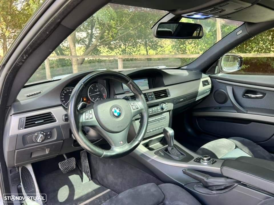 BMW 320 d Coupe Edição M Auto - 18