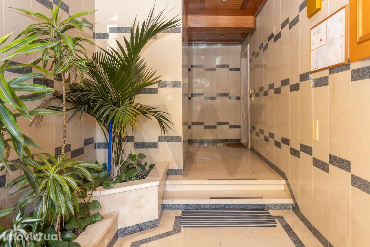 Apartamento T2 luminoso, com arrecadação - Grande imagem: 3/30