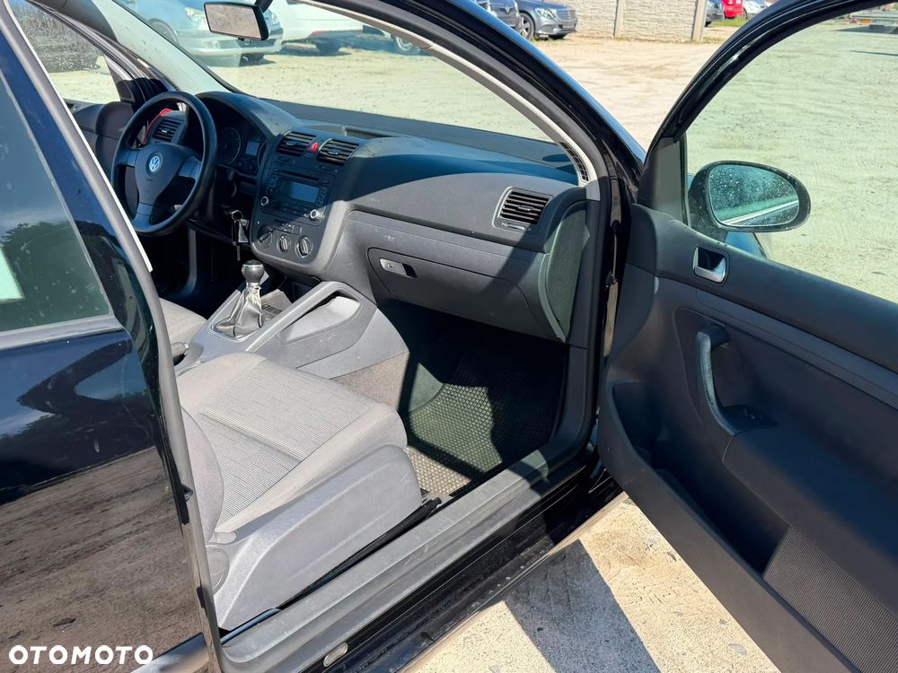 Volkswagen Golf 1.9 TDI Goal - 11