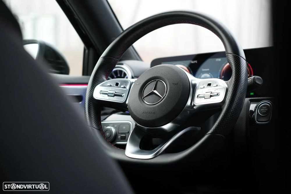Mercedes-Benz A 250 e 8G-DCT Edition AMG Line - 27