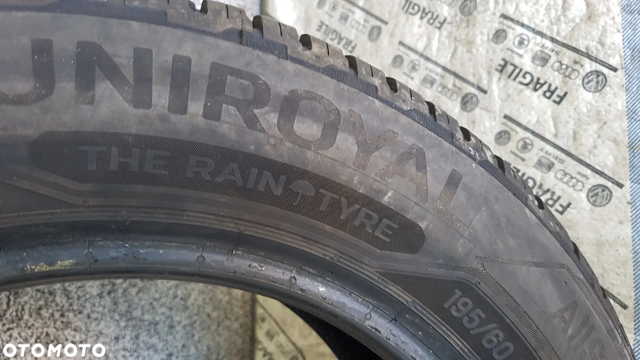 UNIROYAL ALLSEASON EXPERT 2  195/60R15  195/60/15 - 11