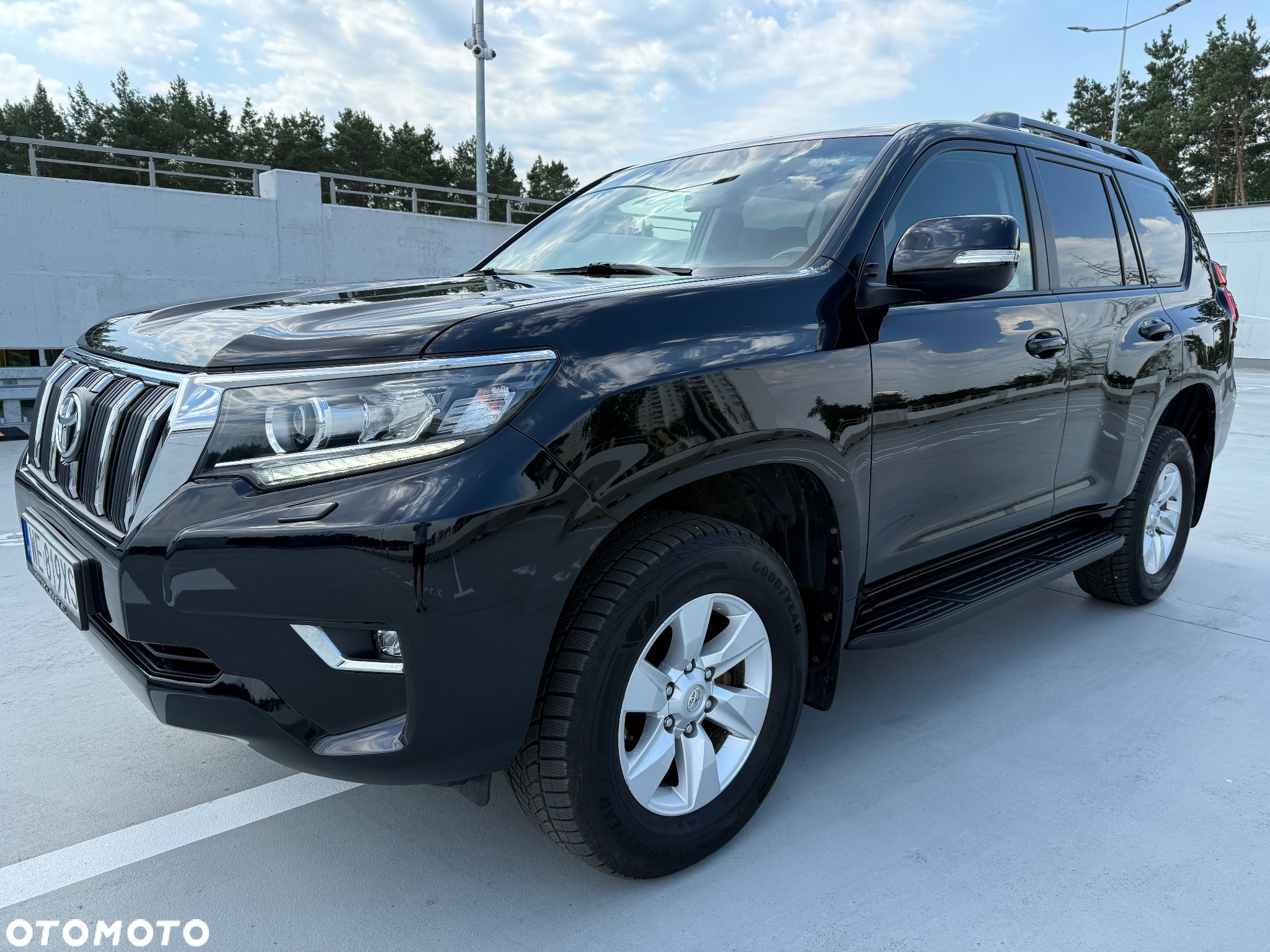 Toyota Land Cruiser LC 2.8 D-4D Prado - 2