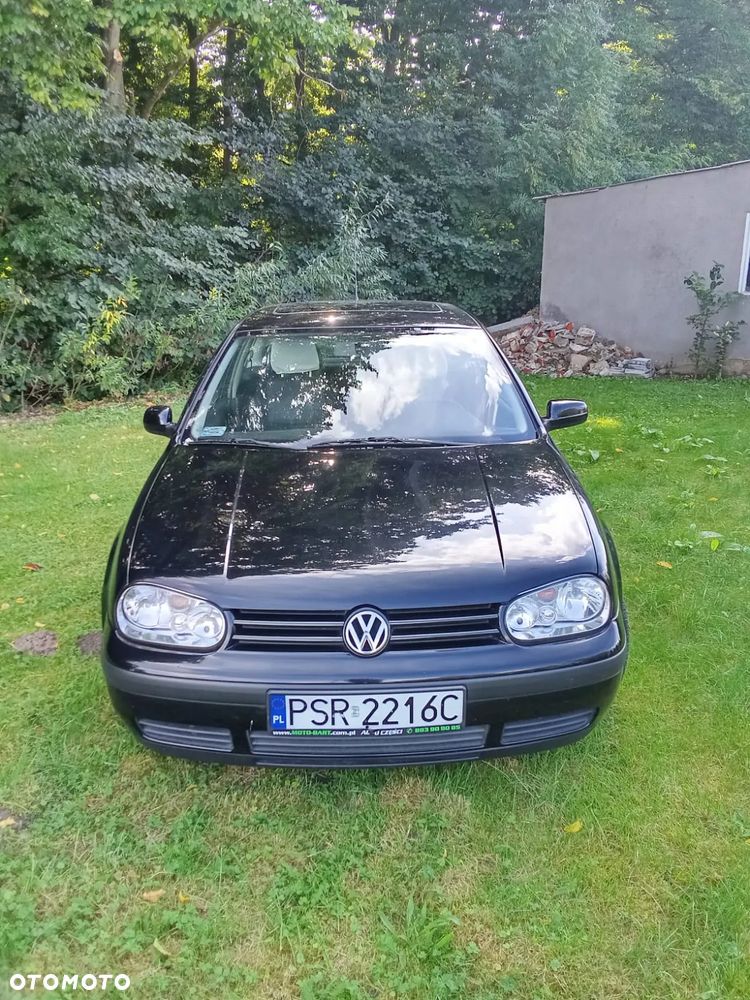 Volkswagen Golf 1.4 Basis - 1