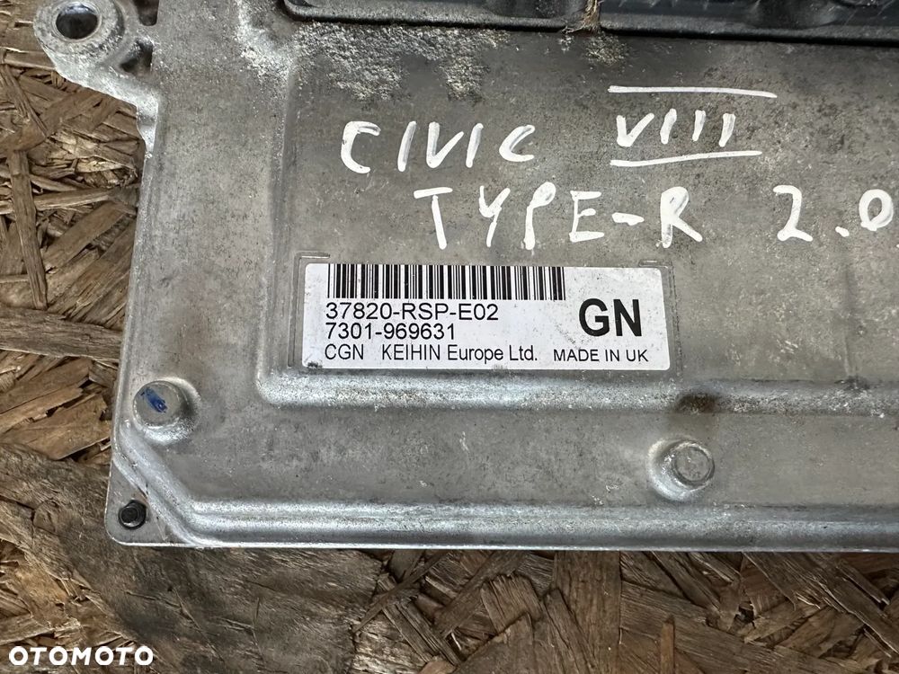 STEROWNIK SILNIKA KOMPUTER HONDA CIVIC VIII 2.0 B TYPE-R 37820-RSP-E02 - 2