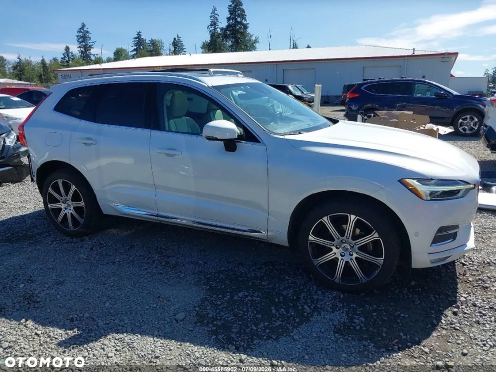 Volvo XC 60 T5 AWD Inscription - 4