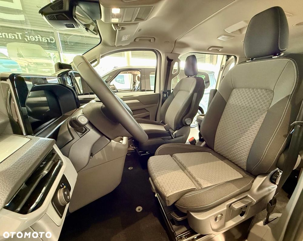 Volkswagen Caravelle - 23