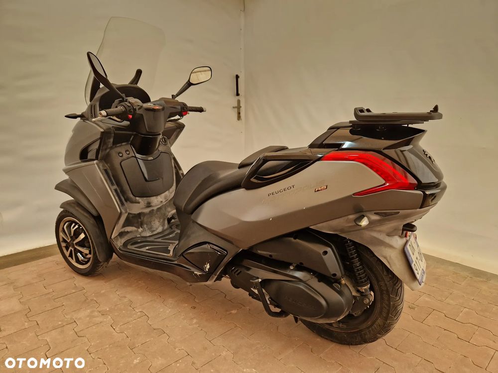 Peugeot Metropolis - 6