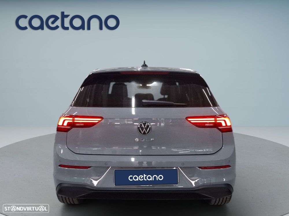 VW Golf 1.5 TSI e-Hybrid Sportline DSG - 7