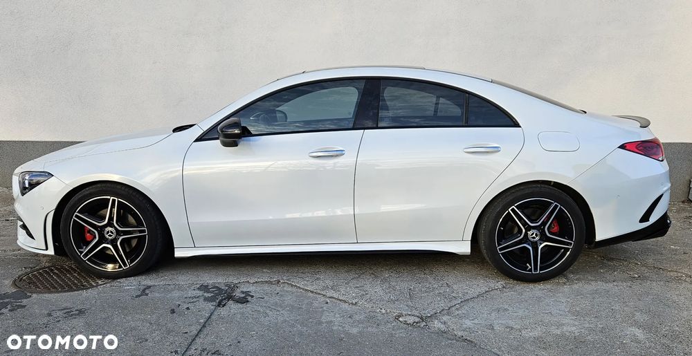 Mercedes-Benz CLA 250 4-Matic AMG Line 7G-DCT - 4