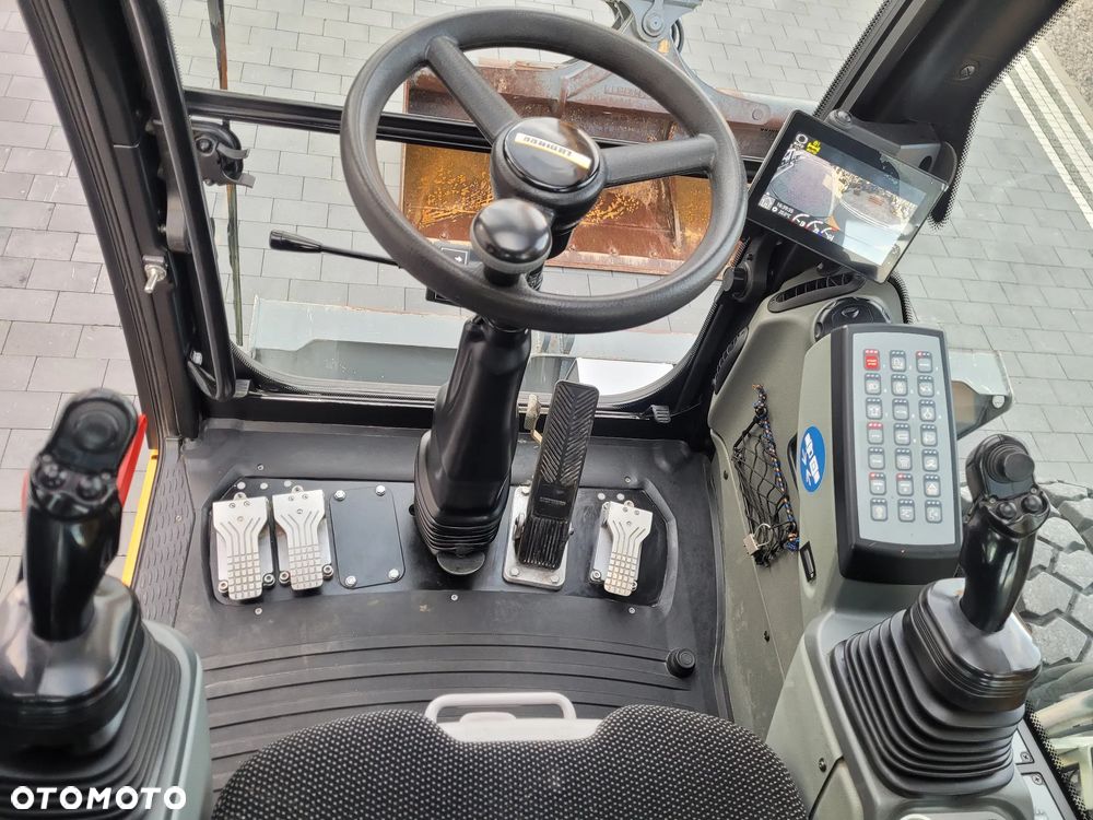 Liebherr A918 /  jak NOWA / 2018rok / 6500h / - 26