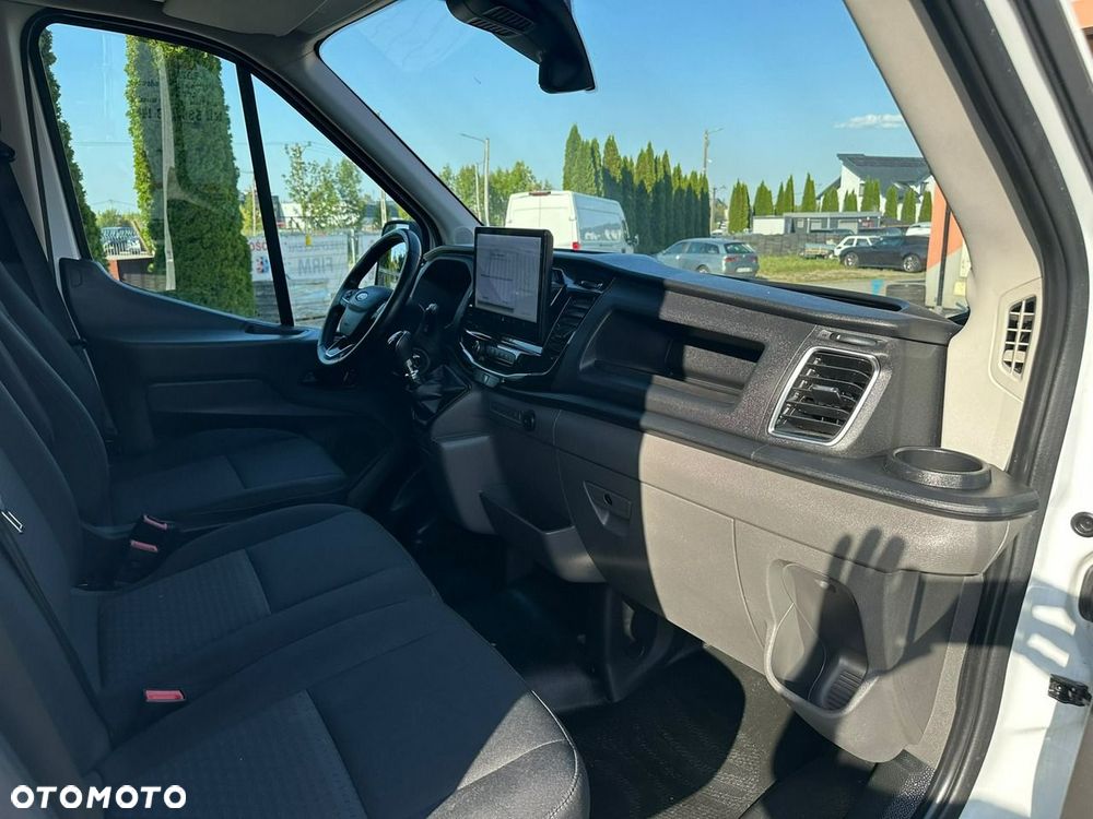 Ford Transit - 19
