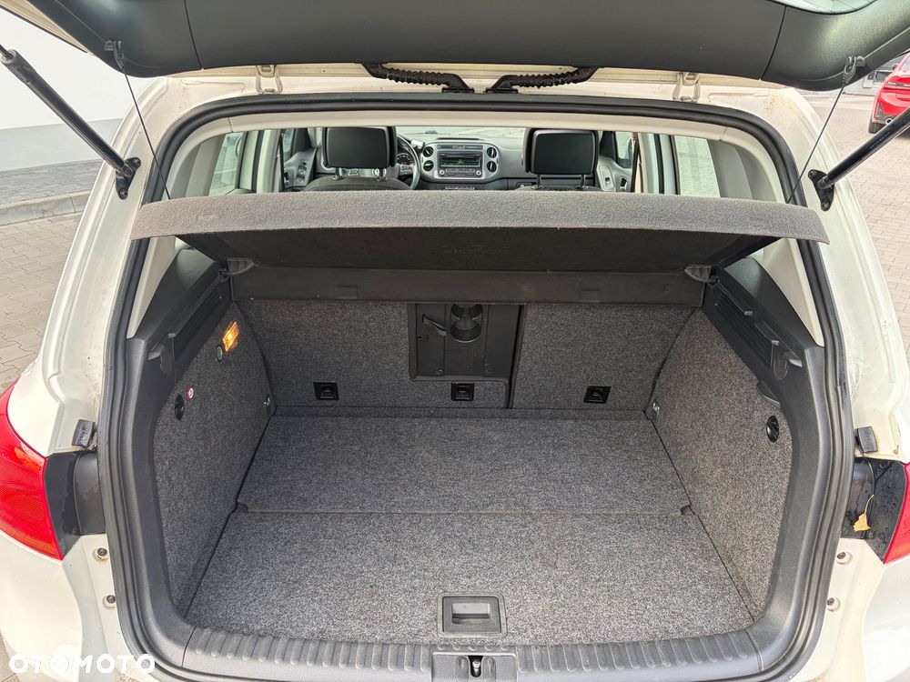 Volkswagen Tiguan - 22