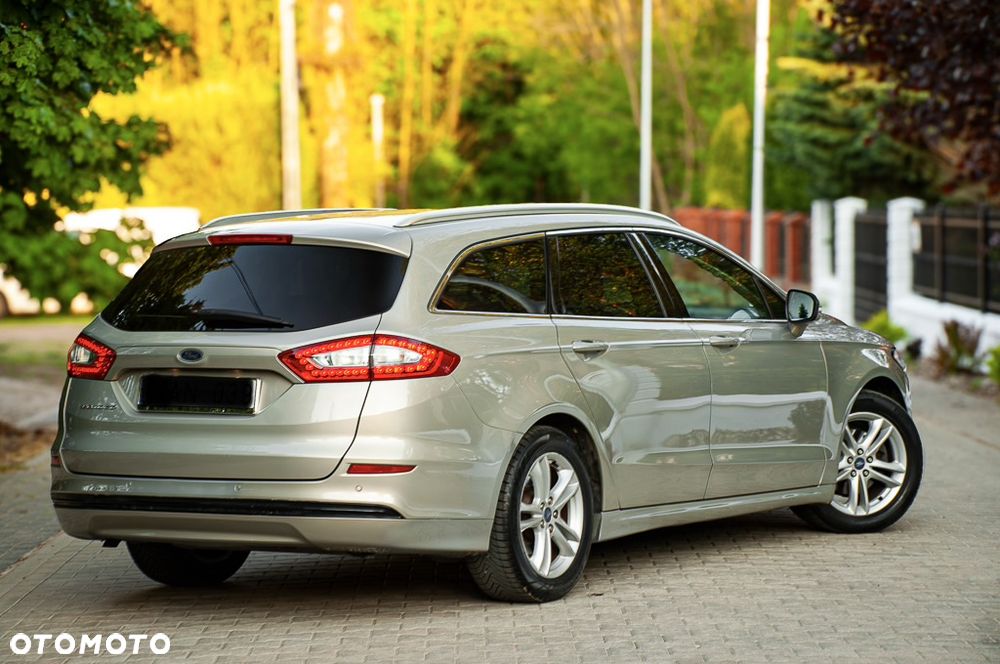 Ford Mondeo 2.0 TDCi STart-Stopp Titanium - 12