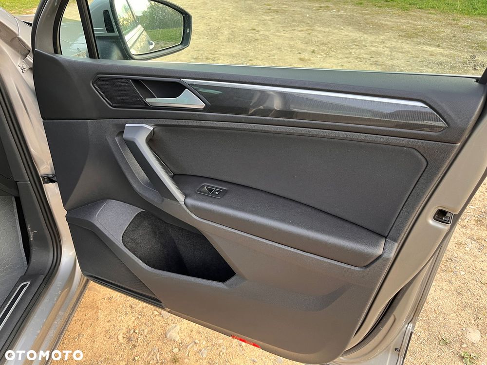 Volkswagen Tiguan 2.0 TDI SCR DSG - 9