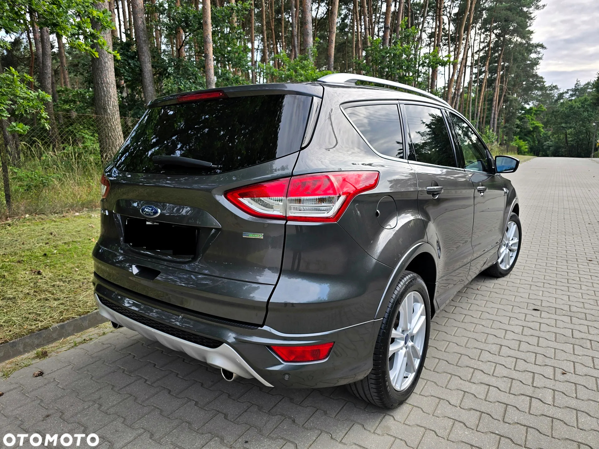 Ford Kuga - 4
