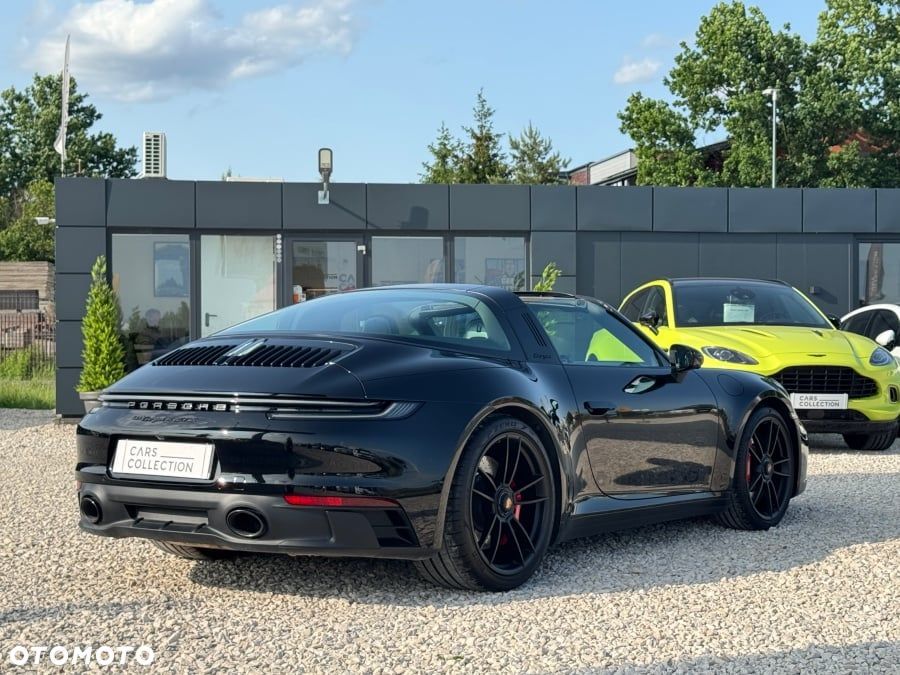 Porsche 911 - 18