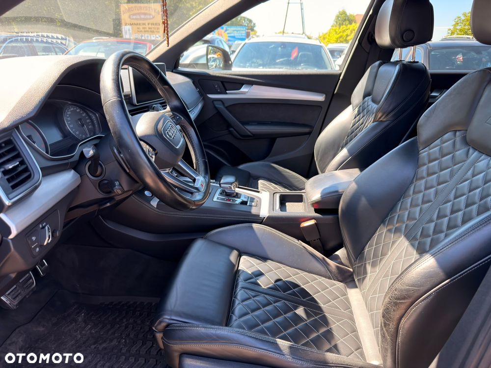 Audi SQ5 - 5