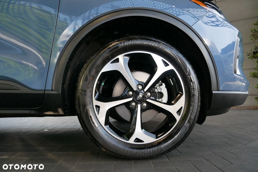 Ford Escape - 35