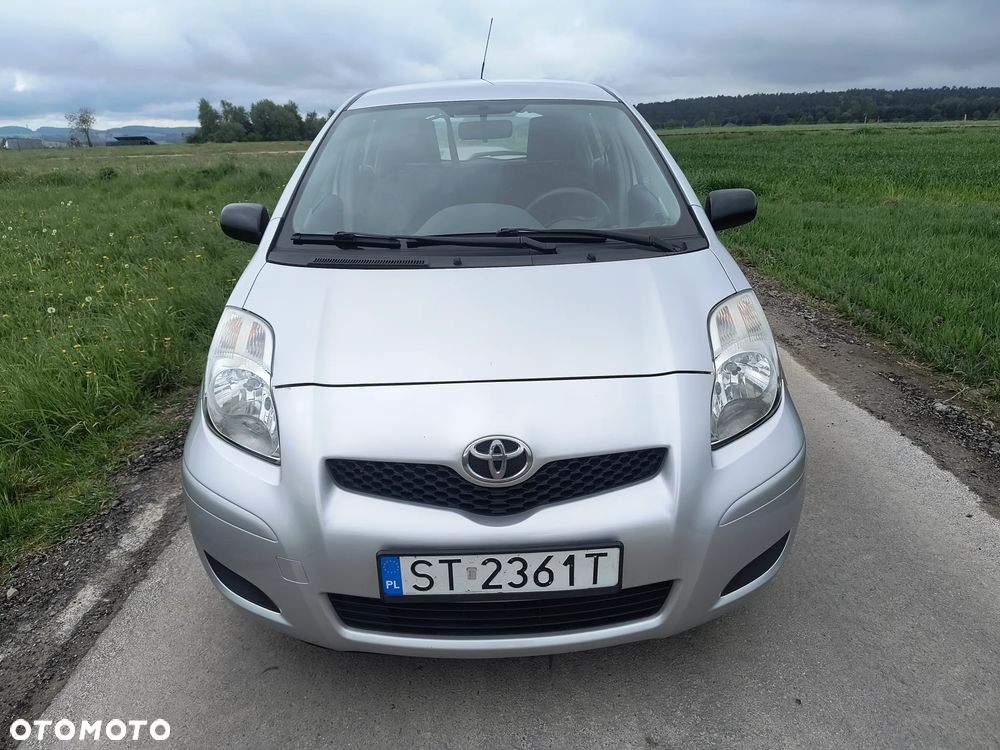 Toyota Yaris 1.0 Entry - 1