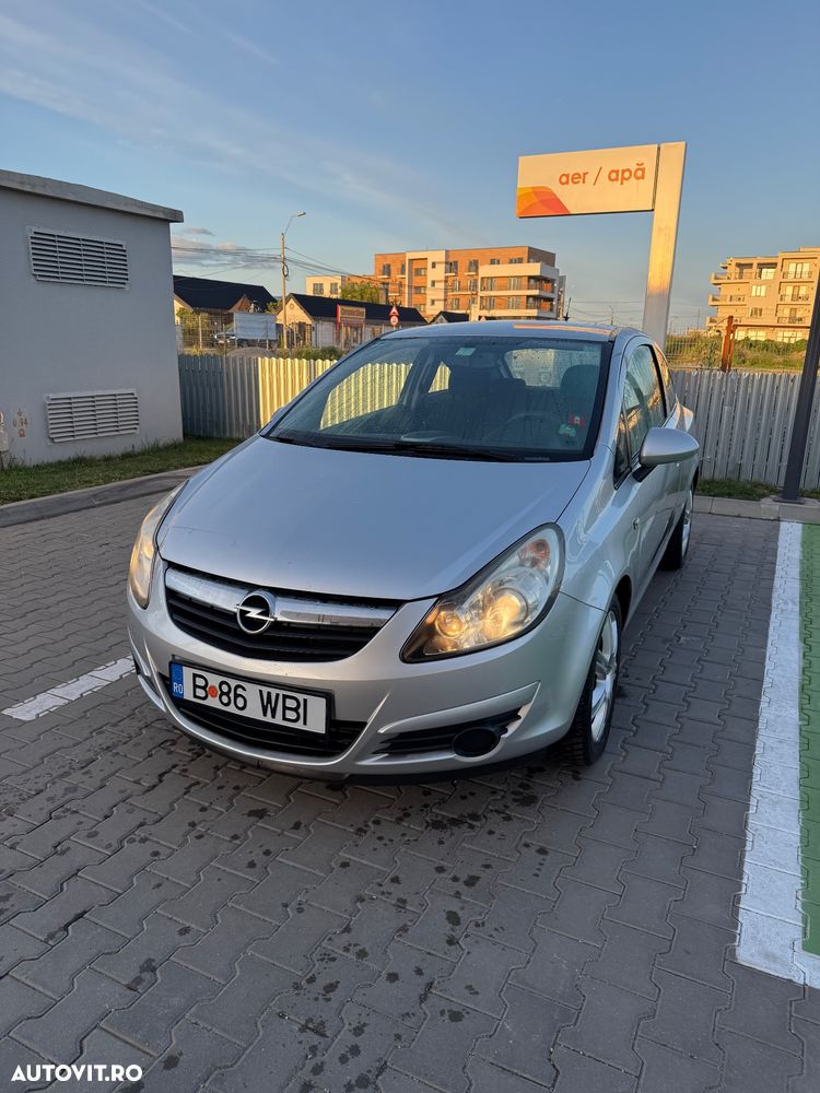 Opel Corsa 1.2 16V Enjoy - 1