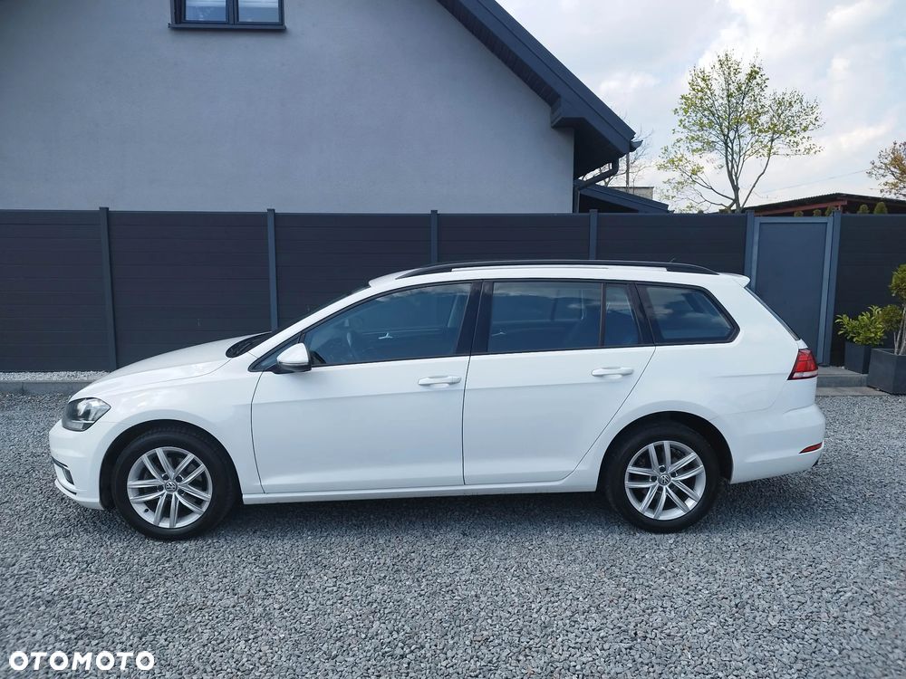 Volkswagen Golf Variant 2.0 TDI (BlueMotion Technology) Comfortline - 4