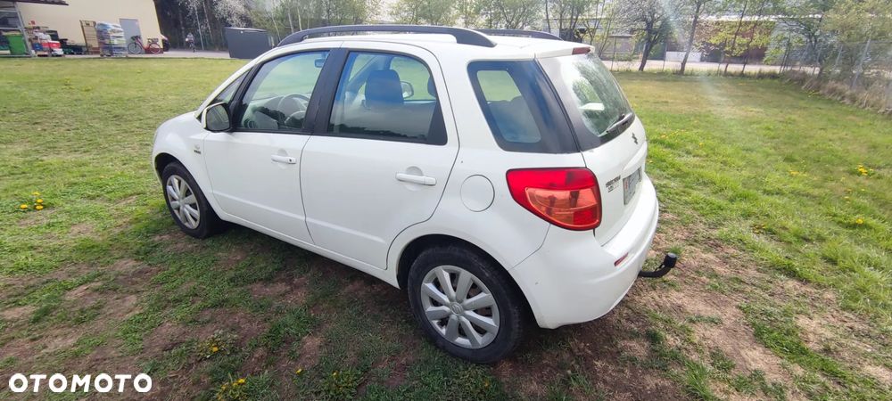 Suzuki SX4 1.6 DDiS Comfort - 3