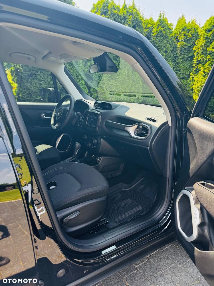 Jeep Renegade - 14