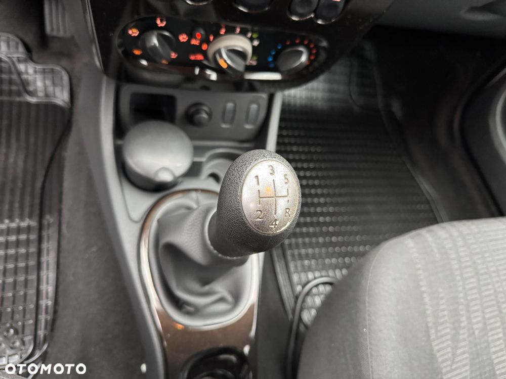 Dacia Duster 1.6 16V 4x2 - 26