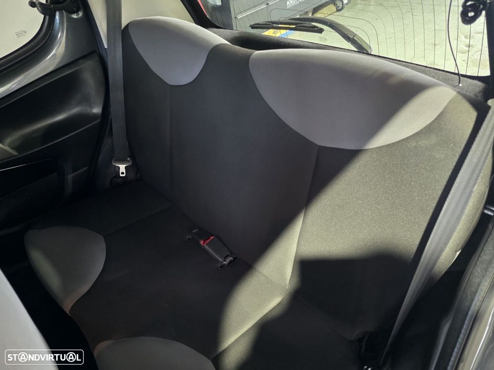 Peugeot 107 1.0 Access - 14