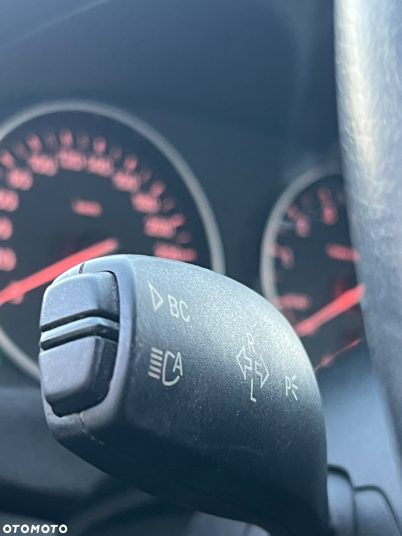 BMW Seria 3 316i - 21