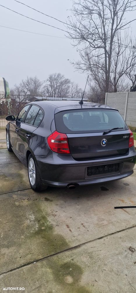 BMW Seria 1 118d - 13