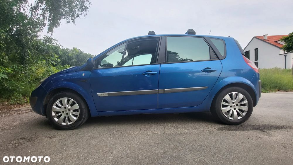 Renault Scenic - 10